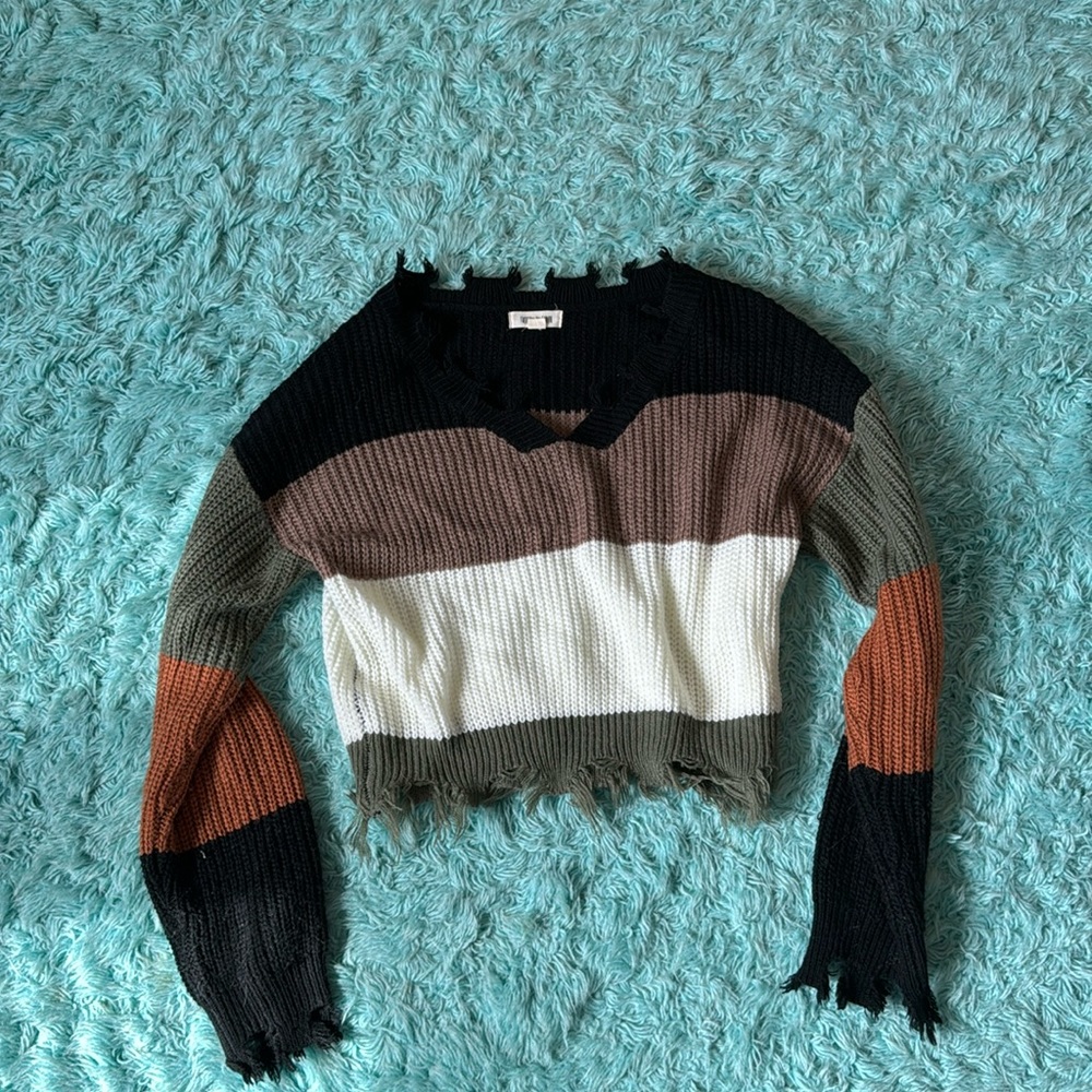 Frayed cropped sweatshirt